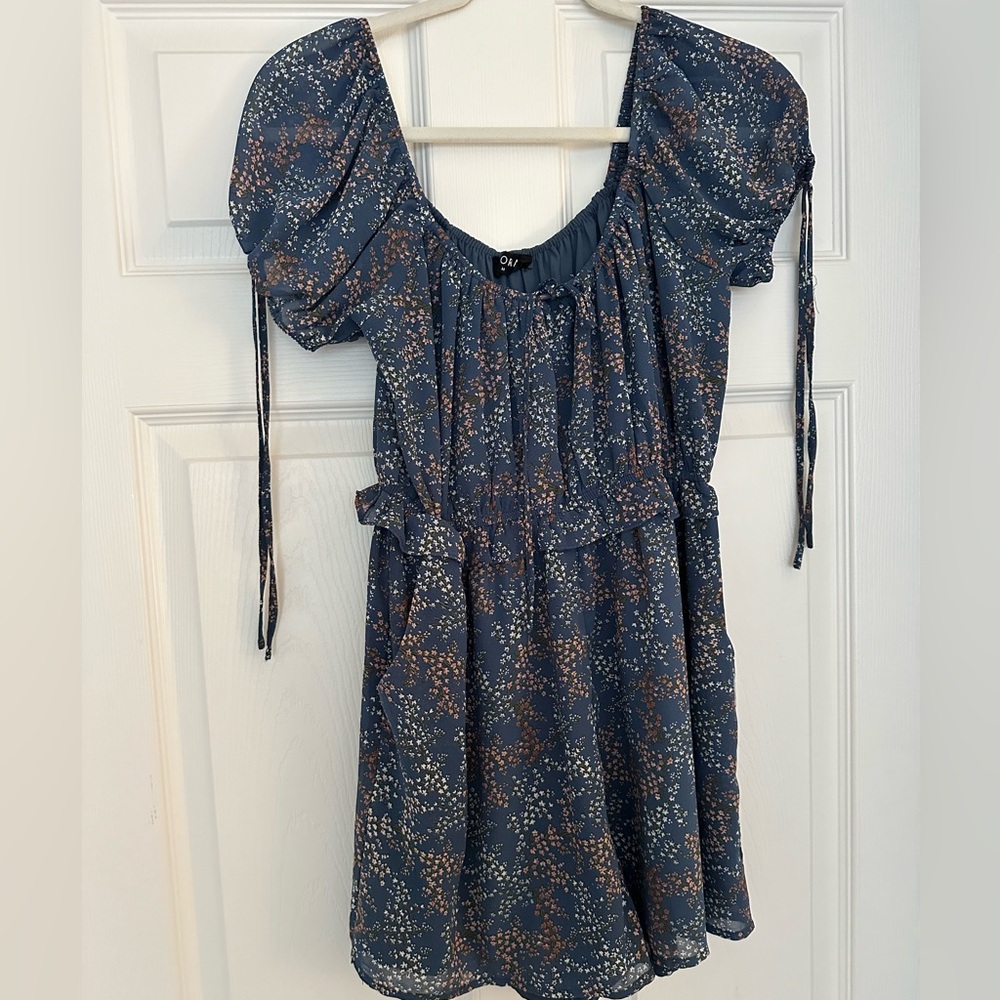 Oria blue floral romper